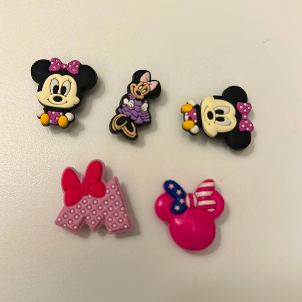 Disney Minnie Mouse croc charms